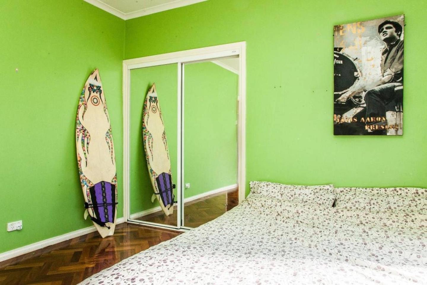 Homestay Abbotsford Private & Pods - 15 Charles Melbourne